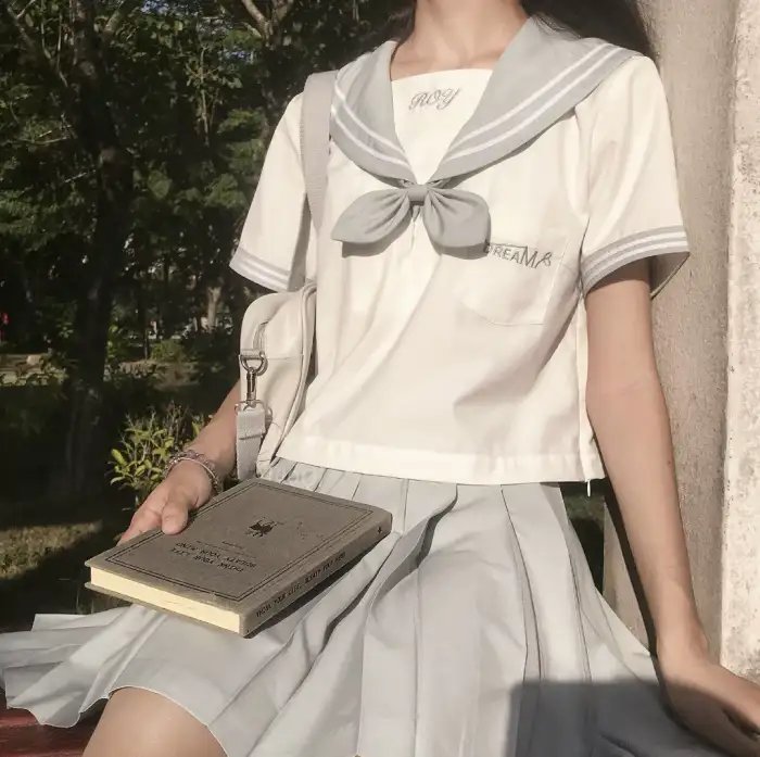 我的23岁美女邻居